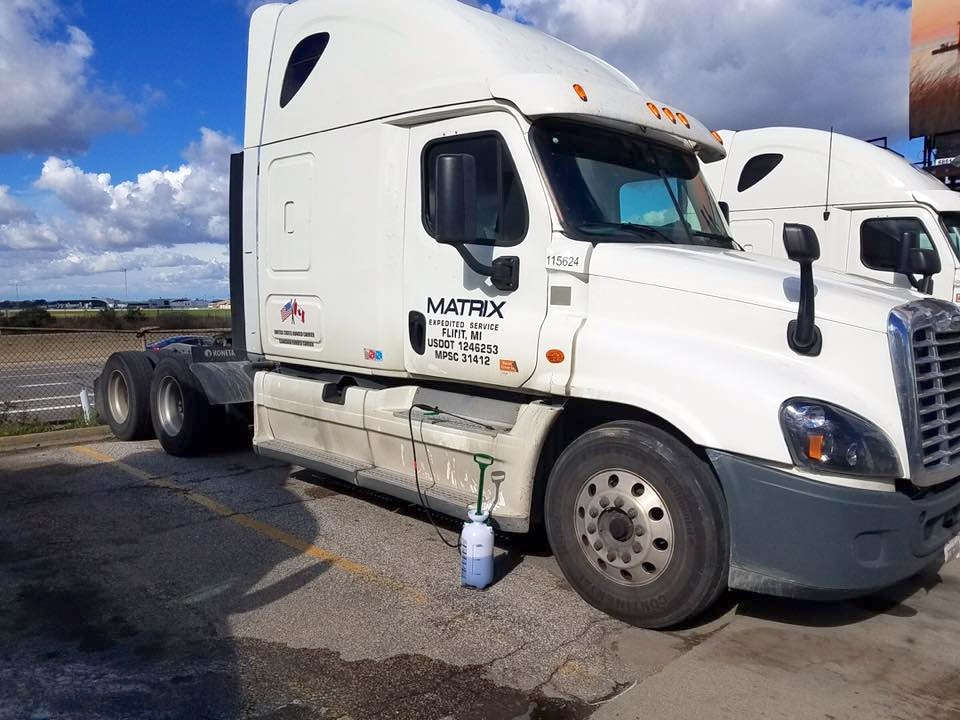 Before Semi Truck & Fleet Washing_United Mobile Power Wash & Pressure Washing Services_Commercial_Southfield Michigan