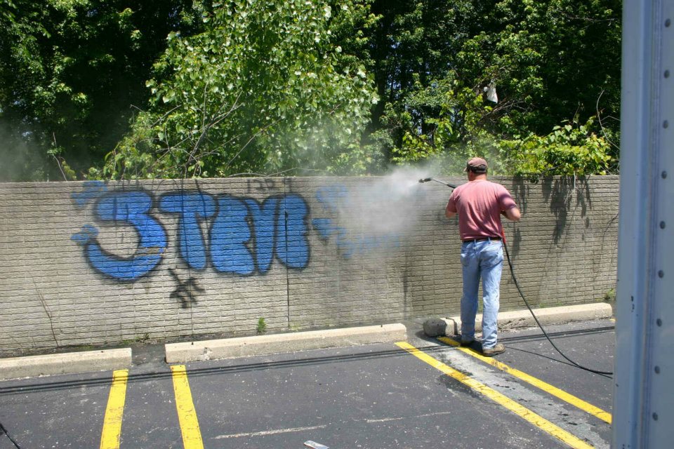 Graffiti Removal_United Mobile Power Wash & Pressure Washing Services_Commercial_Southfield Michigan_10