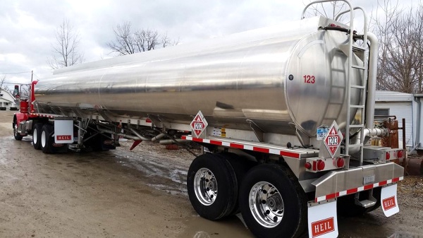 After Before Tanker Truck & Fleet Washing_United Mobile Power Wash & Pressure Washing Services_Commercial_Southfield Michigan_80
